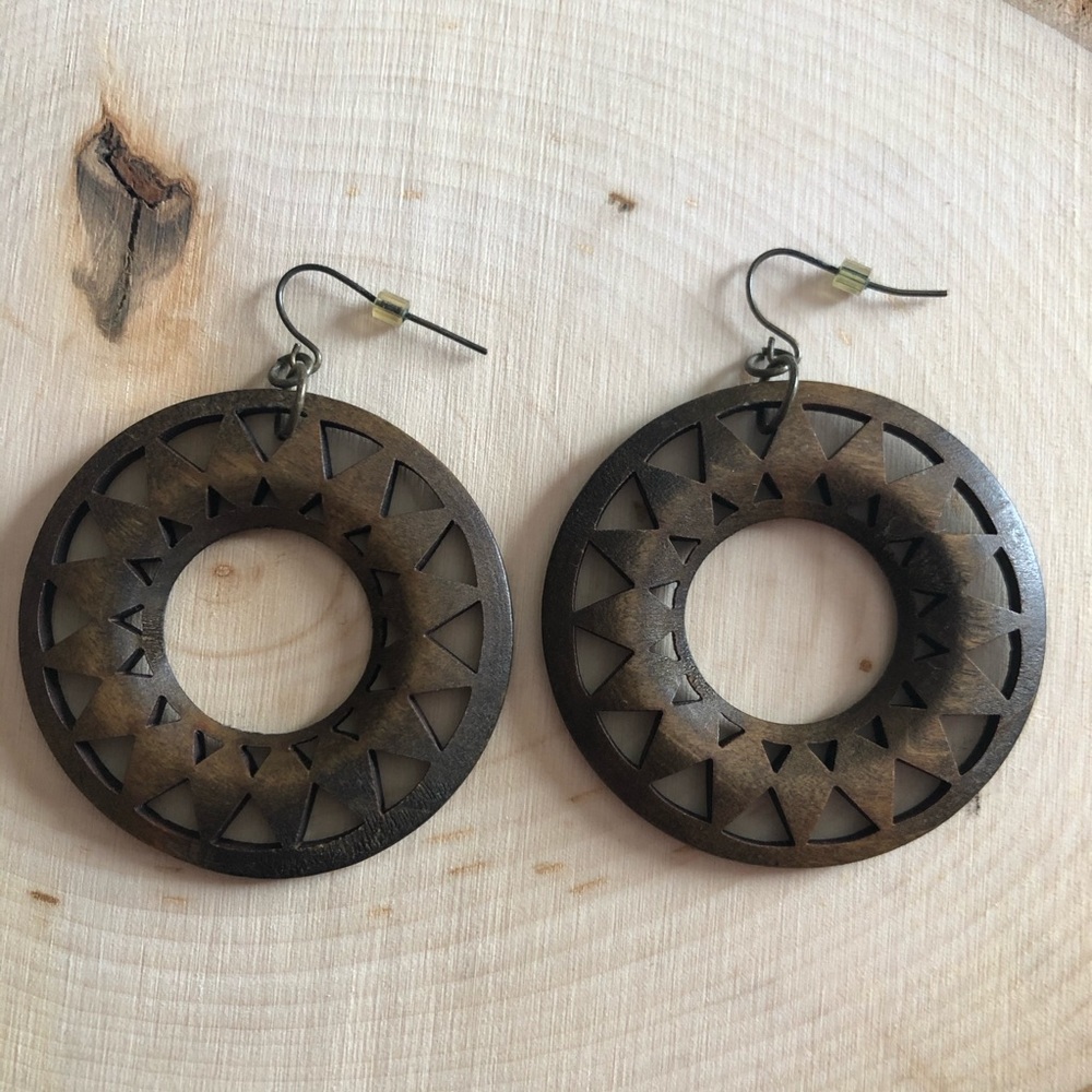 Round dangle earring set - Picture 5 of 5